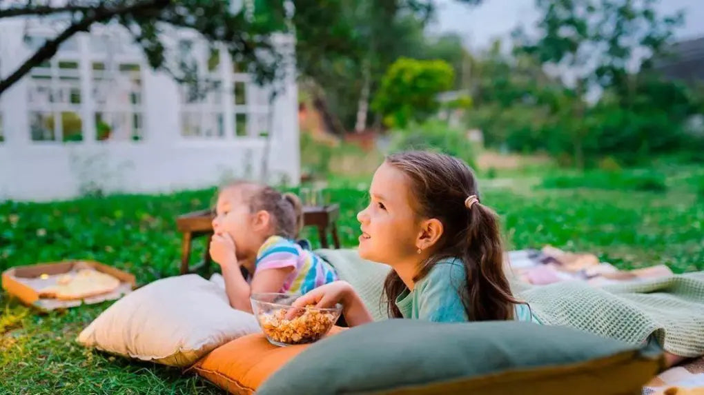 How to make your backyard the coziest drive-in theater